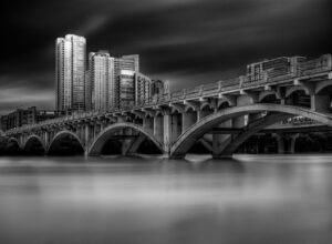 Minimalist Photography Style Analysis: Why Less Is More