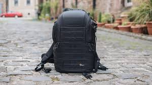 Best Camera Bags for Travel Photographers in 2026 (Ultimate Buying Guide)